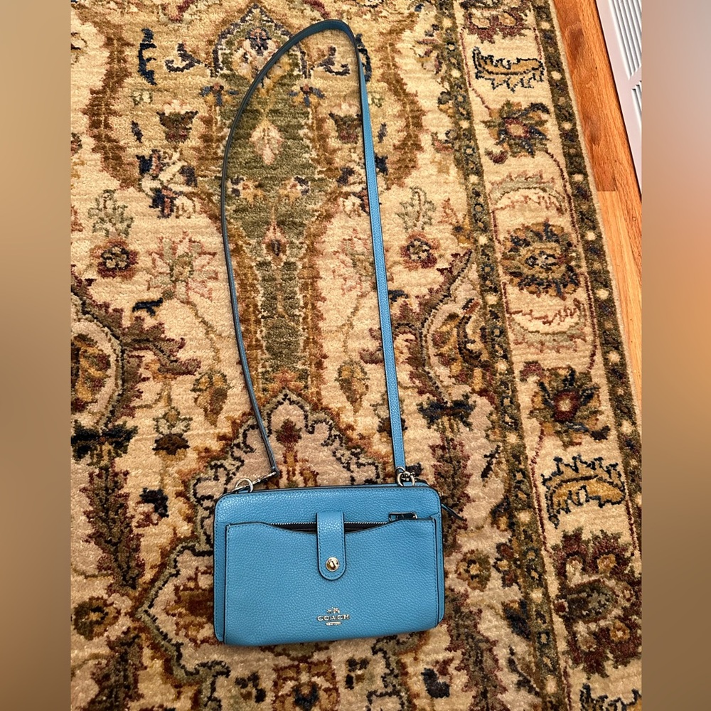 Coach Pop Up Messenger